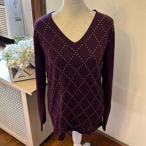 Tommy Hilfiger burgundy V neckline long sleeve gold beaded sweater Size M EUC